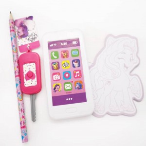 Gift of cell phone and key toy set for children