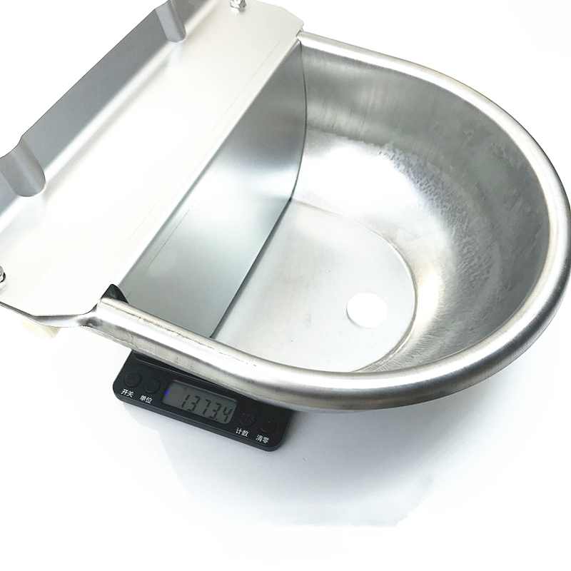 China wholesale Water Bowl For Calf Cattle - Livestock Stainless Steel Automatic Horse Cattle Drinking Float Ball Water Bowl Cow Drinking Bowl with drain outlet – MARSHINE