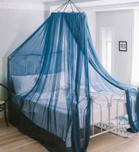 Dome moskytiéry pro vnitřní a venkovní stany, postele atd