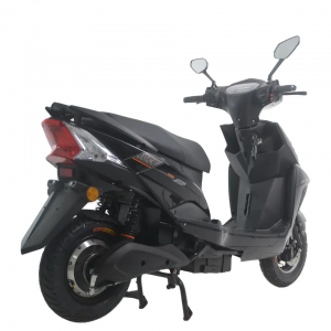 Vacuum Matai 45-70km/h Recharge Mileage 70 ~ 120km Moped Electric Adult Scooter Ine Bhatiri Rinobvisika