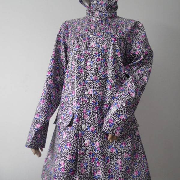 Good quality Reversible Raincoat     - LOD2006 – Longai I&E