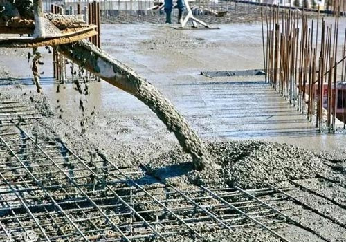 How does polycarboxylate superplastisizer work in cement mortar?