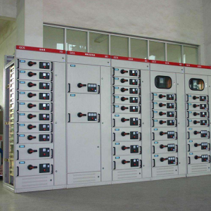 GCS low voltage draw out switchgear