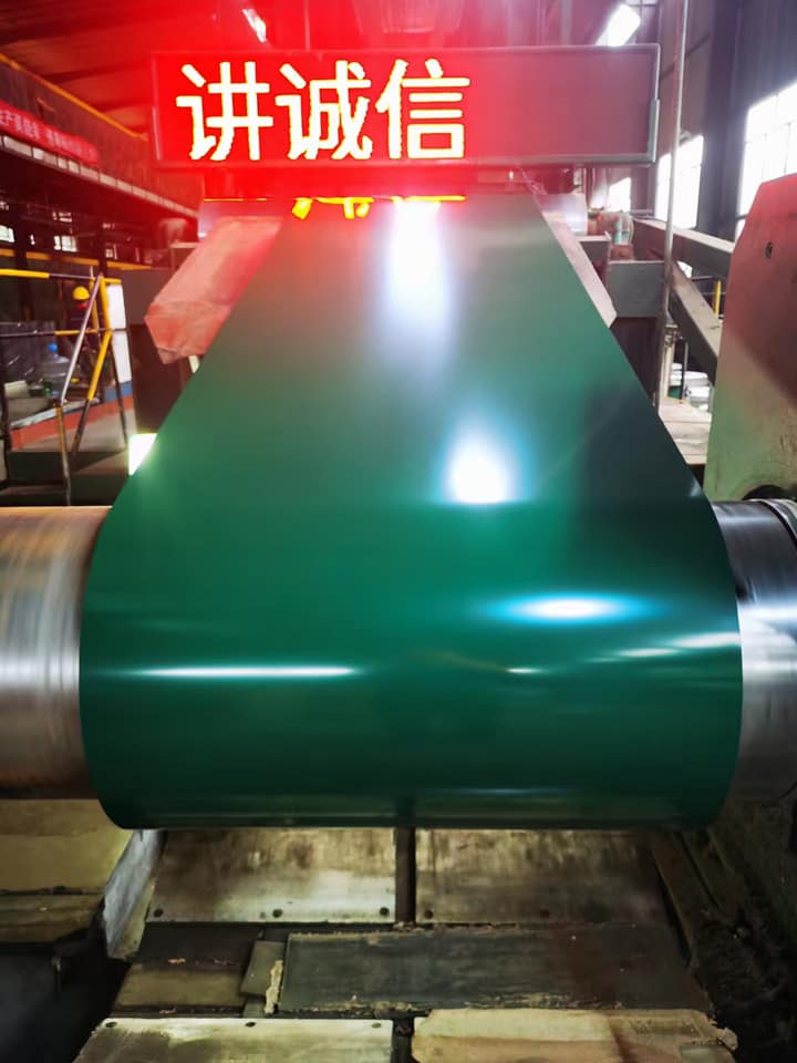 Представляем новейшие инновации в технологии производства стали: стальной рулон PPGI с цветным покрытием.