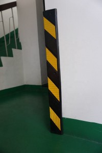 800*100*10mm Rubber Wall Corner Guard