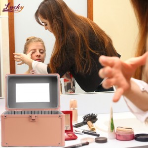 Makeup Train Case Professional Pink Makeup Box Cosmetic Storage Case with Mirror