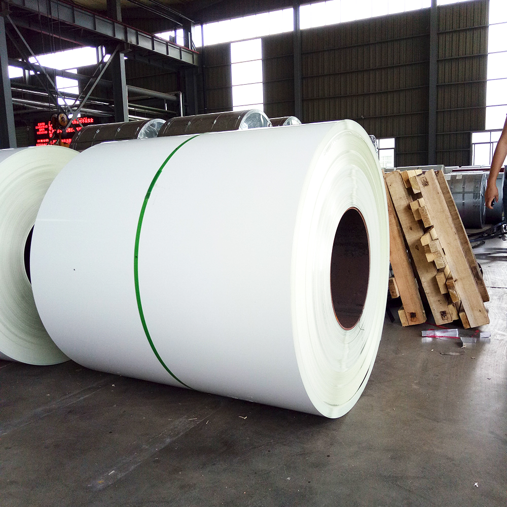100 tons of color-coated steel coils ready to be sent to Nigeria