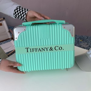 Tiffany mini casual box  size 14 inch
