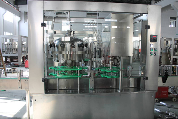 အလူမီနီယမ် Can Carbonated Beverage Drink Filling Production Line