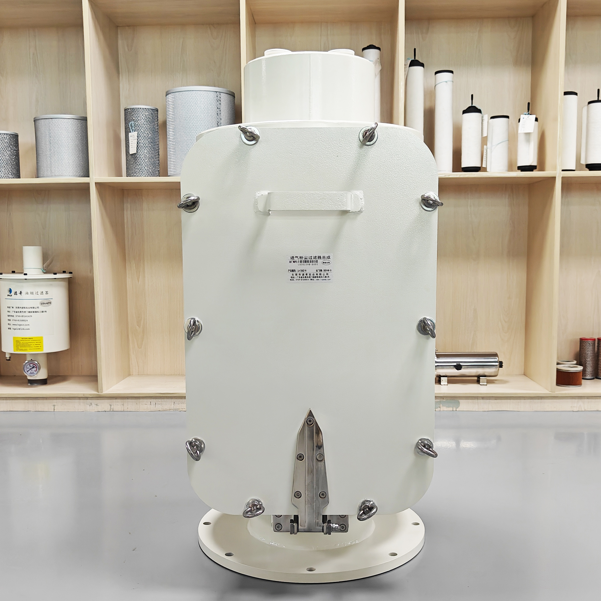 Side-Opening Inlet Filter: Flexible Maintenance for Vacuum Pumps