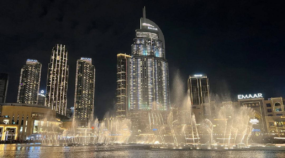 Kuuluisan suihkulähteen – tanssivan Dubain musiikkisuihkulähteen arvostus