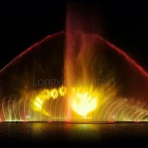 Musical-Water-Fountain-in-the-Lake-03