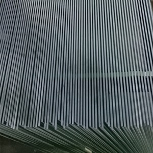 2021 China New Design Tempered Glass Railing Panels - 4mm Toughened Glass For Aluminum Greenhouse And Garden House – LianYiDing