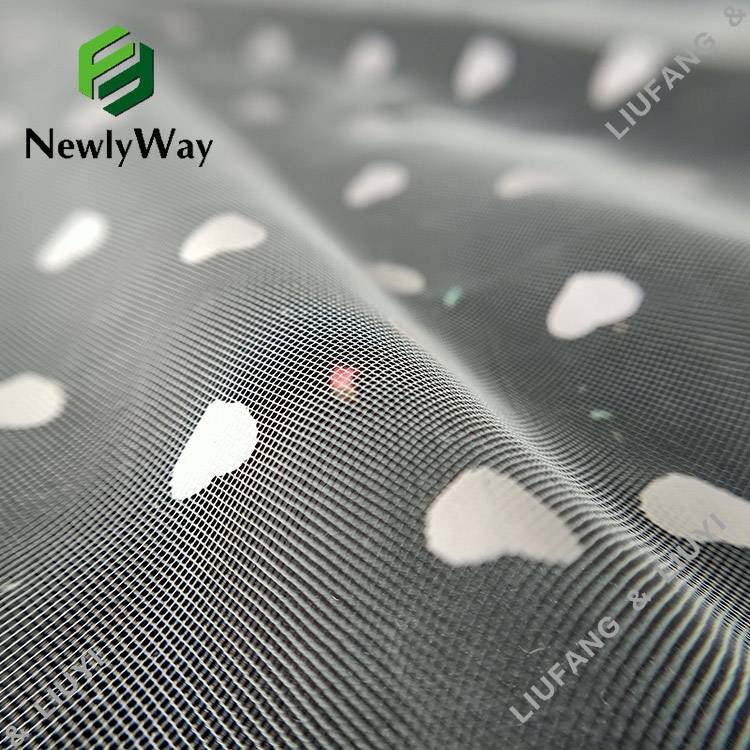 Manufacturer for Beaded Tulle Fabric - Foil printed heart-shaped nylon tulle material for skirts – Liuyi
