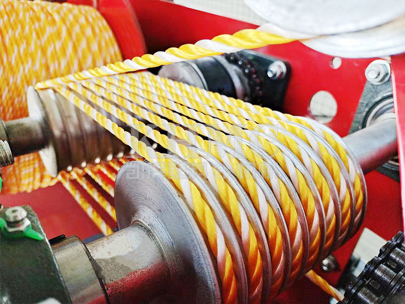 China Wholesale Banana Fiber Rope Making Machine Manufacturers –  Cost-Effective M Type 3/4 Strand Rope Twisting Machine – Kaihui Machinery  factory and manufacturers
