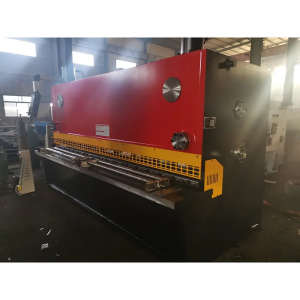 High precision QC11Y-25X3200mm hydraulic guillotine shearing machine