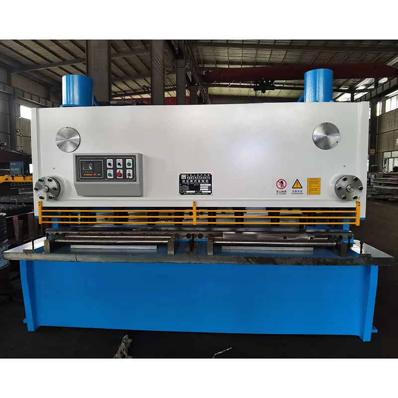 High precision QC11Y-16X4000mm hydraulic guillotine shearing machine Featured Image
