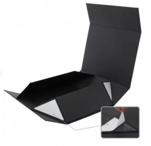 MAGNETIC BLACK Luxury Personalised gift box | G...