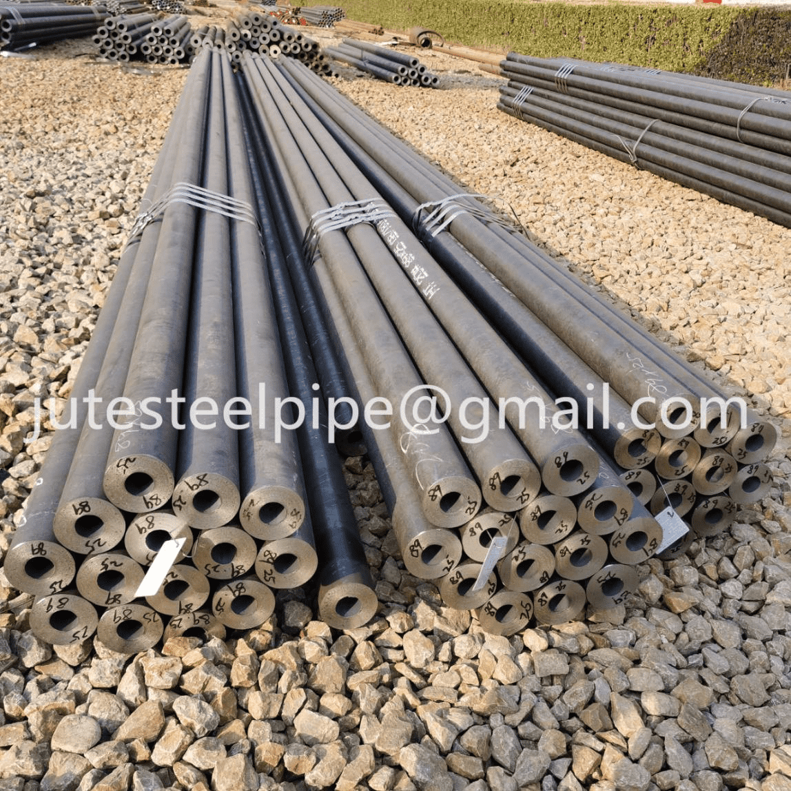 Seamless steel pipe is widely used in each building process