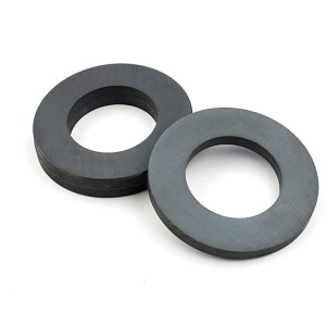 Kína OEM Ódýr Ring Ferrite Magnet Factory