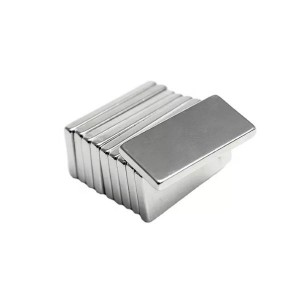 I-N52 Eyomeleleyo ye-Rectangular Neodymium Magnets 20X10X2mm Block NdFeB Magnet