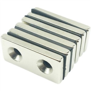 Neodymium Countersunk magnet 40*20*5mm with holes