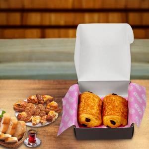 Nagykereskedelmi egyedi logó fánk desszert puff csomagoló doboz pékség sushi torta papír csomagoló gyorsétterem szállító doboz