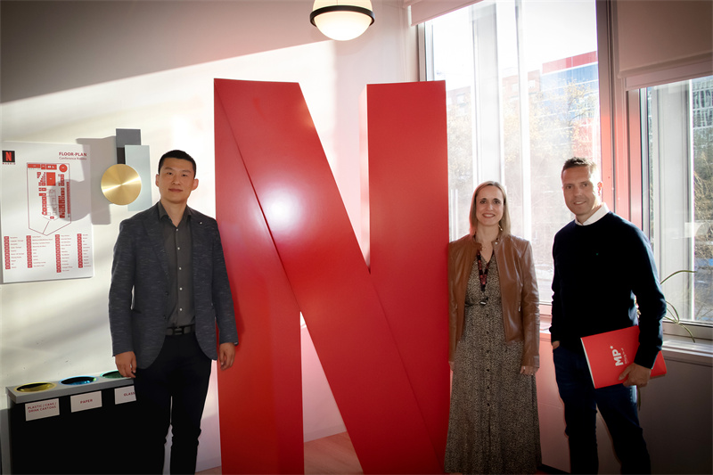 MAIN PAPER потпиша ексклузивен договор за лиценцирање за соработка со Netflix за лансирање на класични филмски и телевизиски серии канцелариски производи