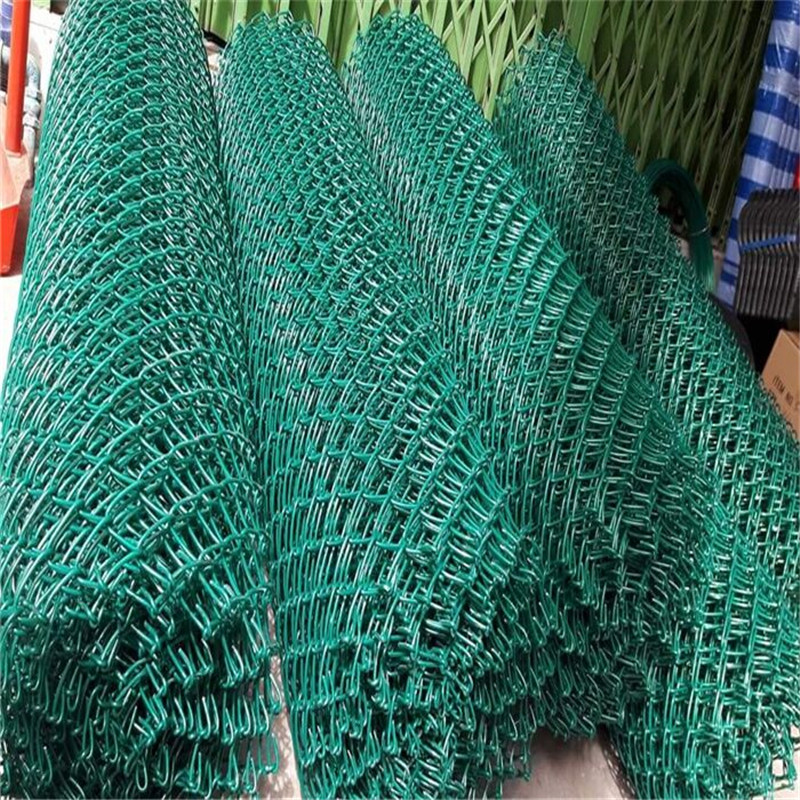 pvc coated chain link fence04