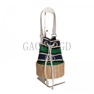 Bulk hot Selling Fashion Hand Woven Rattan Cylinder bag with one Shoulder Handle Shoulder bag for Women big bags