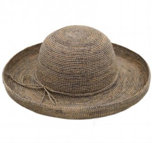 Chapeaux de seau de bord roulé de dôme de Crochet de main de paille de raphia de style décontracté pour l'extérieur