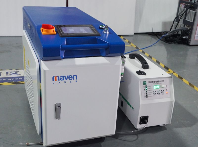 What are the advantages of a handheld laser welding machine?