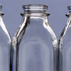 1000ml Clear Glass Milk Bottle with Plastic Lid