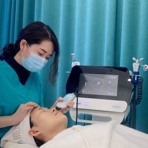 10-in-1 Multifunction Beauty Machine Microdermabrasion Machine for Tightening Lifting Cleansing