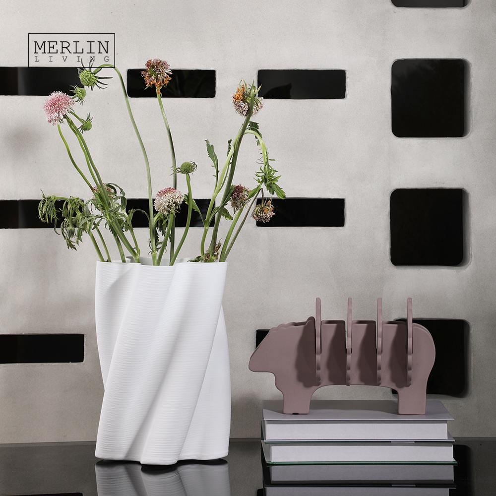 Мерлин Ливинг 3D печатена геометриска керамичка вазна со обвивка