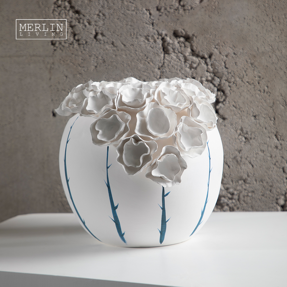 Ručno izrađena keramička vaza za cvijeće s plavim uzorkom (4)