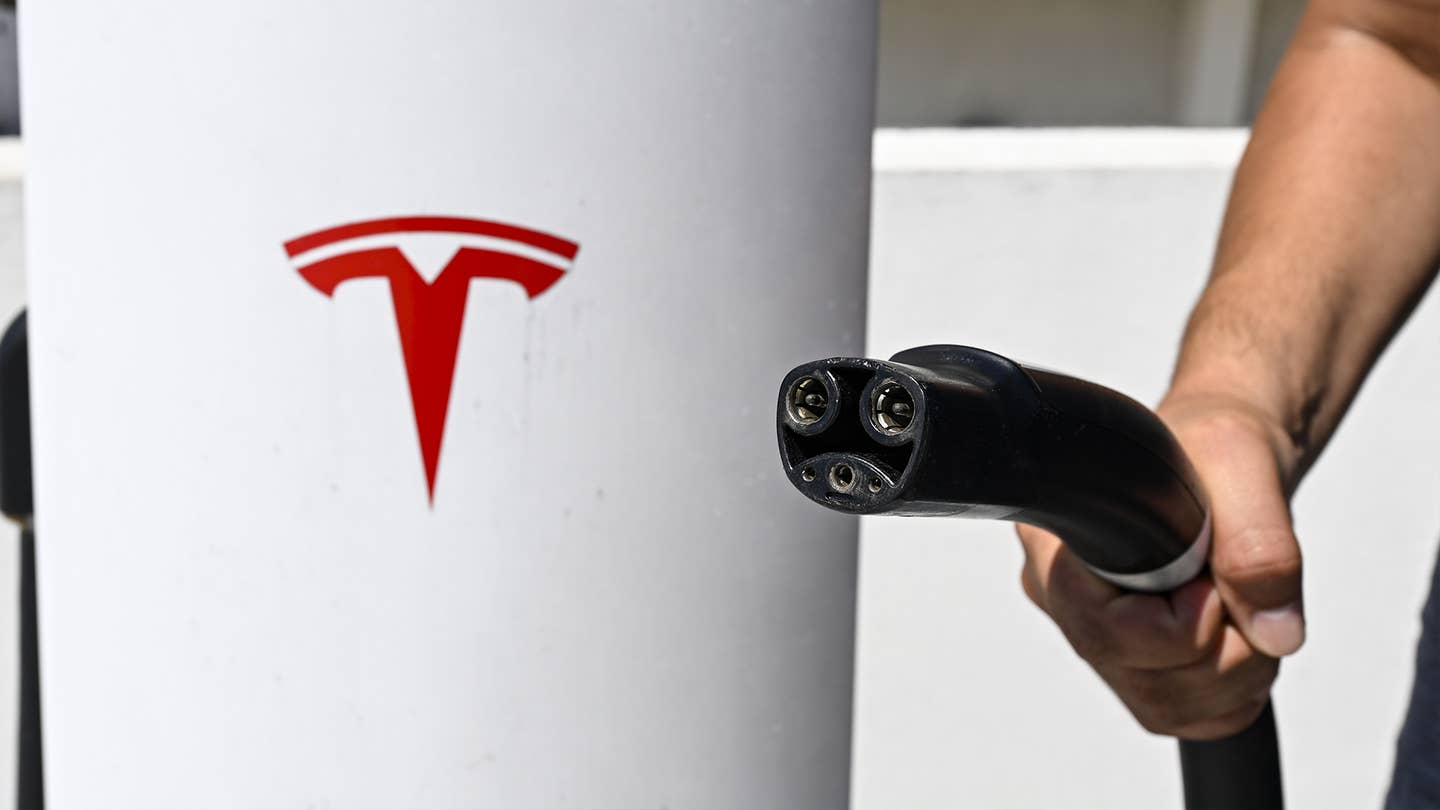 Viteza de încărcare Tesla: Cât durează cu adevărat