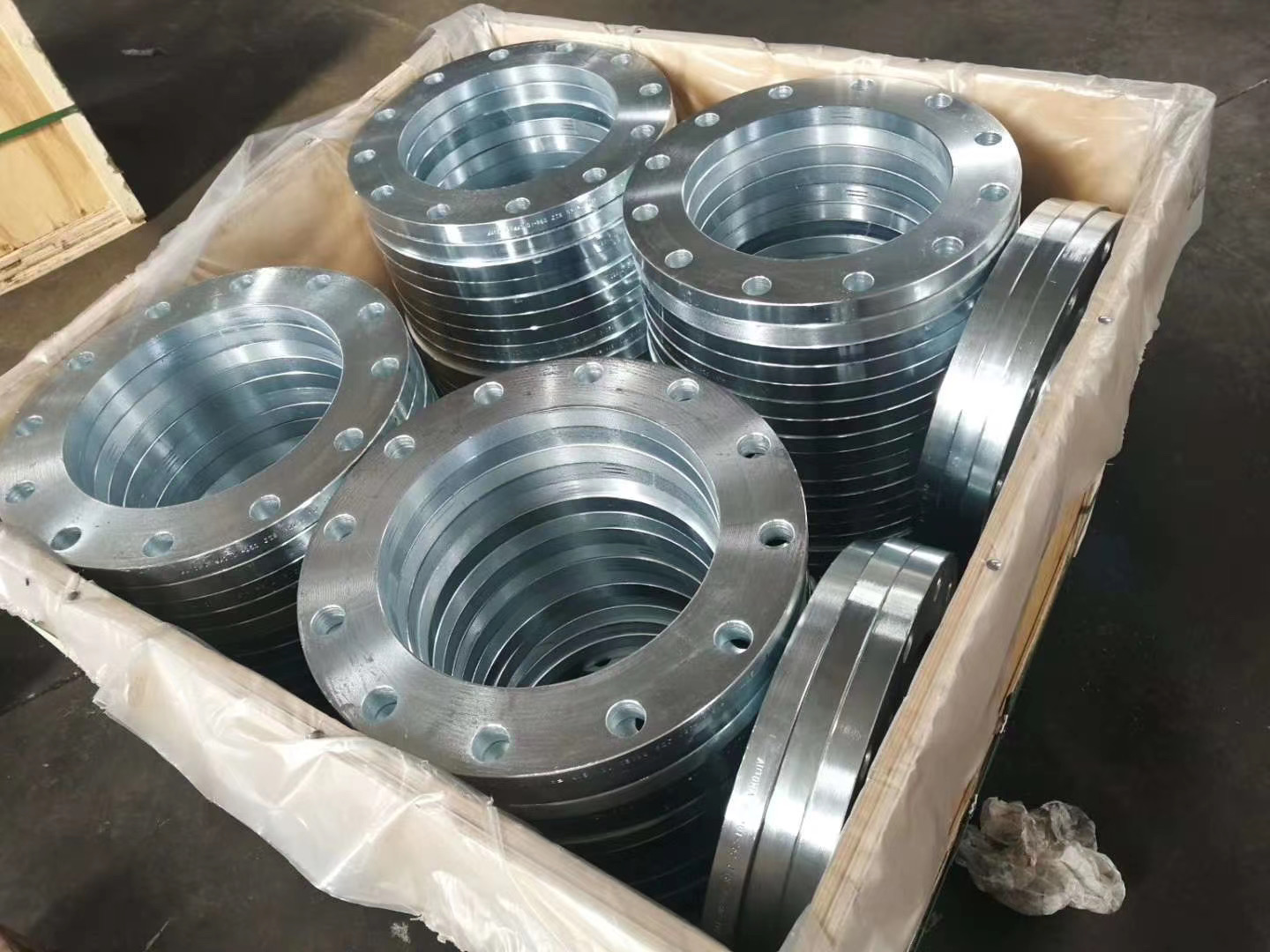 Chinese wholesale Forged Stainless Steel Flanges - Carbon steel flange – Mingda