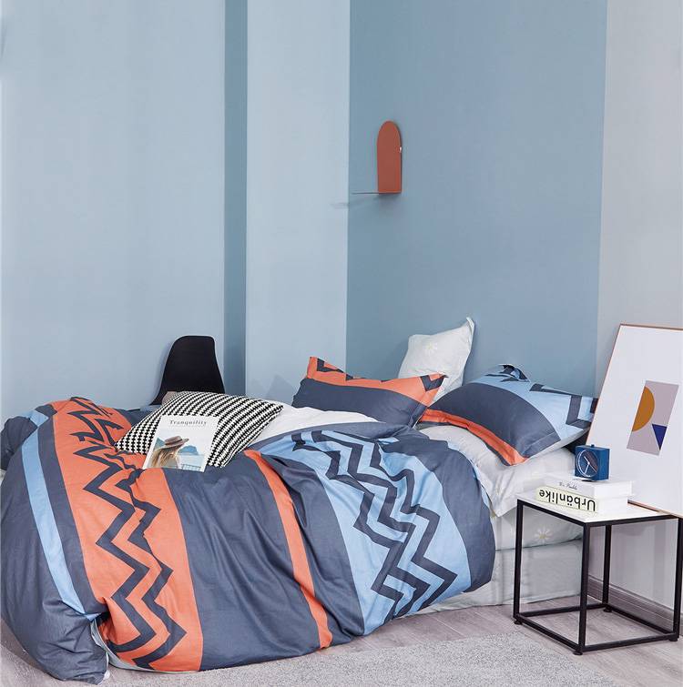 Premium China Complete 5pcs bed sheet 100% cotton blue flower printed bedding set
