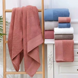 High Quality Young Fashion Printing Microfiber Beach Towels Thick Cotton Soft Comfortable Bath Towel