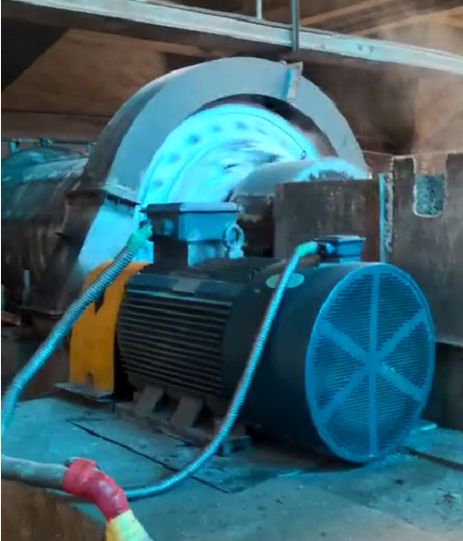 Low speed direct drive three-phase  permanent magnet synchronous motor for ball mills in the mining industry