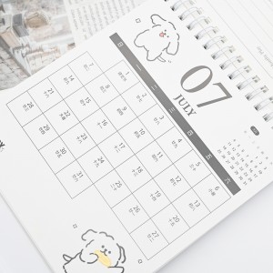 Small Coil Desk Calendar Perfect Decoration For Travel