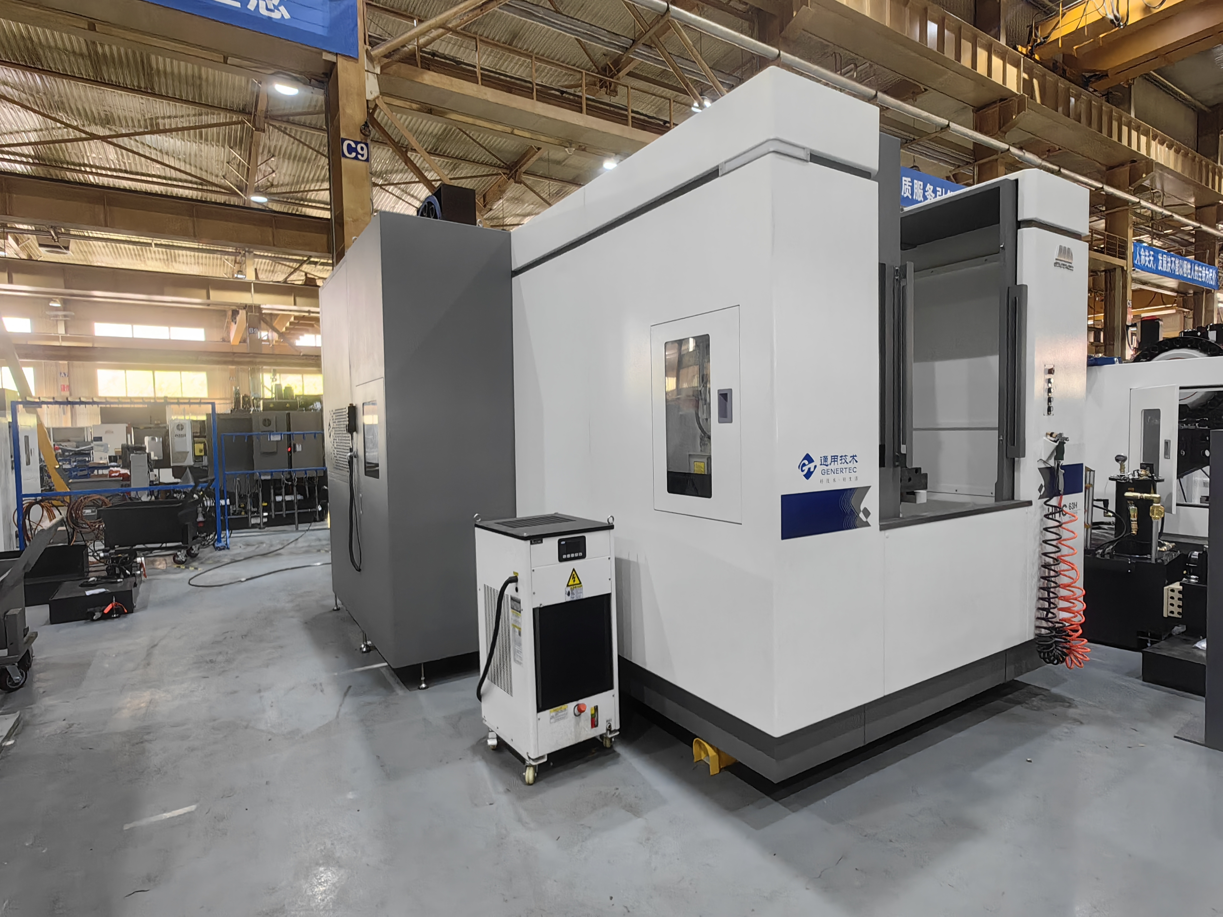 What are the maintenance points of horizontal machining center?