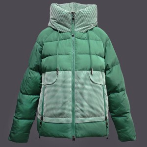Piumino e giacca in cotone con tendenza stile corto autunno e inverno da donna di 335