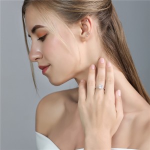 2.0ct Cushion Cut Prong Handset Luxury White Gold Diamond Ring For Women Wedding