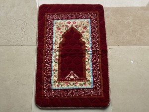 Super Lowest Price Musalla Mat - The pilgrimage blanket used by Muslims daily – Qinlong