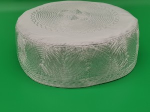 OEM Supply Weave Kufi - 5–10CM White Saudi Arabian Embroidered Hat – Qinlong