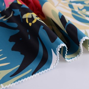 Soft Digital Printing On 220gsm Knit 50ddty 95% Polyester 5% Spandex Scuba Fabric