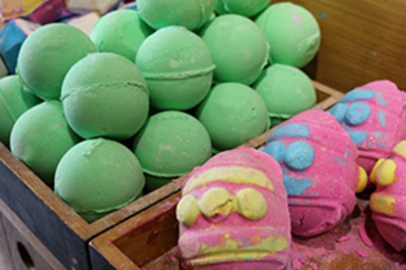 What’s the advantages and the scientific principles the bath Bomb?