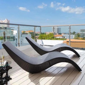 AJ Factory Wholesale Outdoor Patio Garden Sea Beach Pool Side Lounge Chairs rattan Sun Lounger